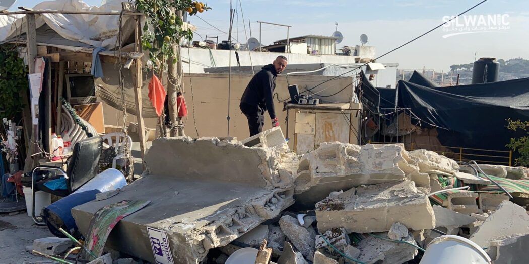 Israel demolishes Palestinian houses in Jerusalem
