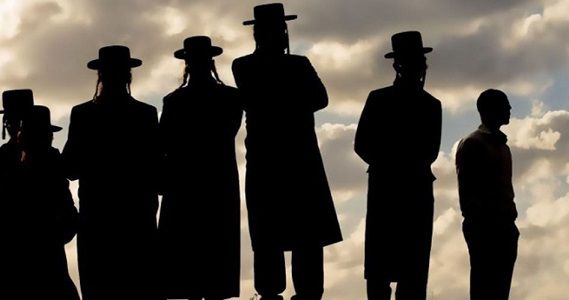 Palestinian severely wounded by settlers in W. Bank