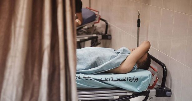 Gaza fishermen wounded by Israeli navy