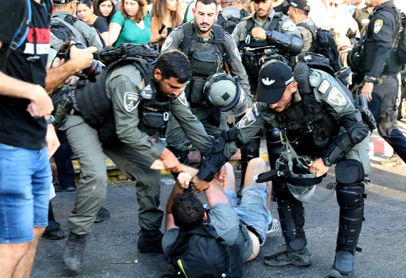 Israel arrests 11 Palestinians in West Bank raids