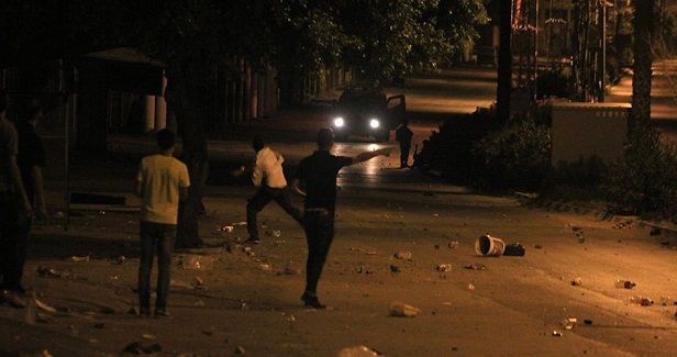 Clashes flare up as IOF attacks al-Khalil