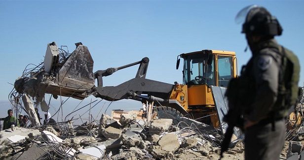 IOA razes three structures in J�lem and W. Bank