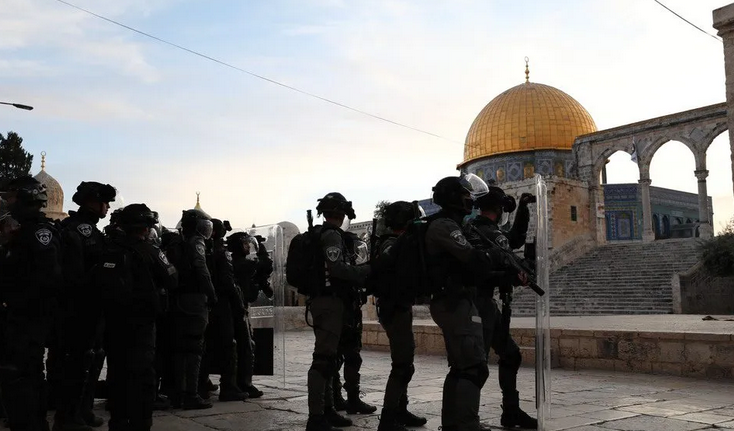 PA records 73 Israel violations against Al-Aqsa, Ibrahimi mosques in June