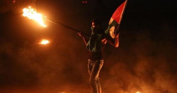 Palestinian youths hold night protests in southern Nablus