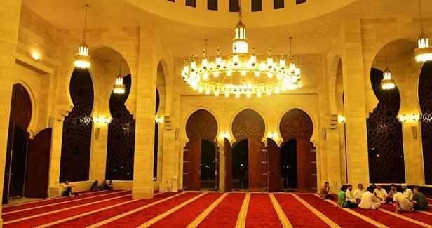 Gaza mosques to open for Ramadan�s last Friday prayer