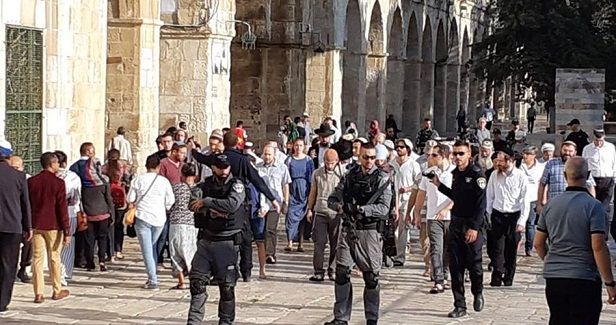 Extremist Israel minister leads break-ins at 3rd holiest site in Islam
