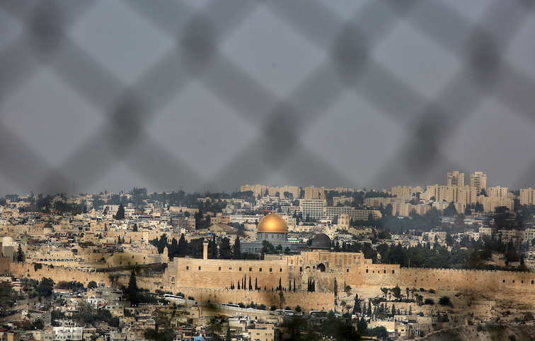 Israel works to change the demographic features of Occupied Jerusalem
