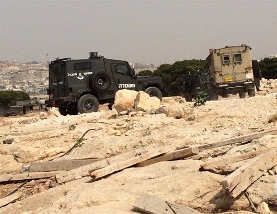 Israeli forces deliver stop-construction notices in Salfit