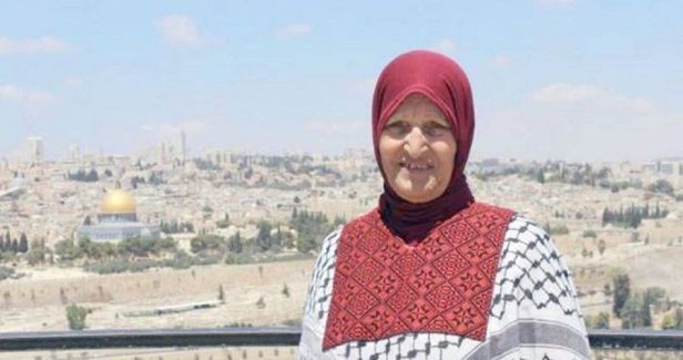 Israeli police banish Jerusalemite activist from Al-Aqsa