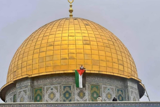 Palestinian MP Says Israel Started Partitioning Al-Aqsa Mosque