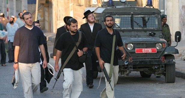 Jewish settlers assault Palestinian families in Old City of al-Khalil