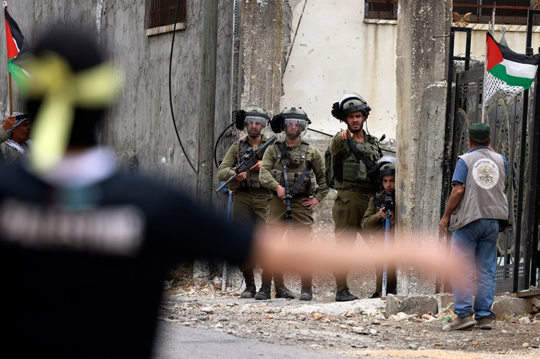 Palestinian citizens injured in Israeli raids in West Bank, Jerusalem