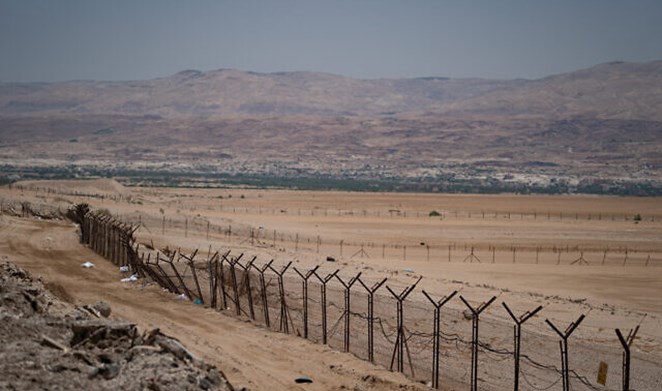 IOF arrests five border infiltrators from Jordan