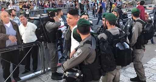 Israeli forces quell solidarity sit-in, arrest four Palestinians