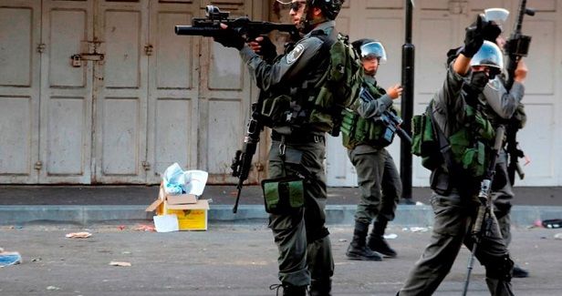 IOF arrests two Palestinians in Jenin