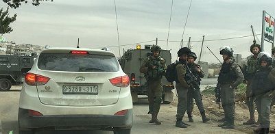IOF injures journalist, arrests another in al-Khalil