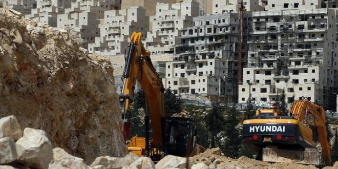 HRW: Israeli banks profit from settlements