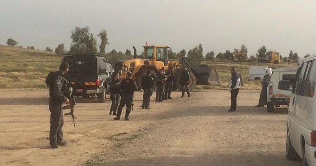 Israel razes Araqib village in Negev for 206th time