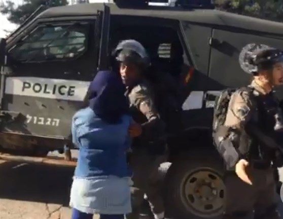 Israeli forces detain 3 Palestinian teens after school