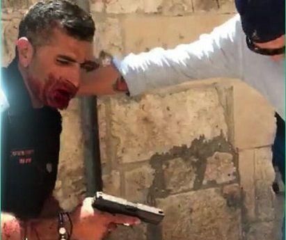 Jordanian killed after stabbing policeman in O. Jerusalem