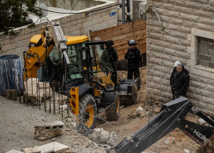 Rights group: Israel demolished over 12,300 Palestinian homes since 1967