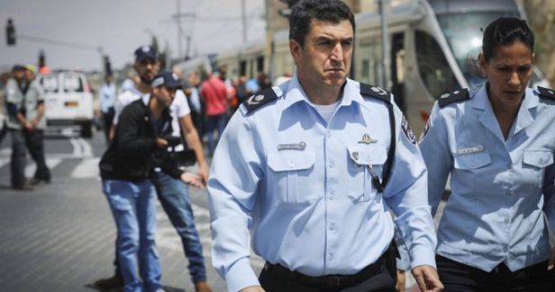 Israel's Police Chief leads provocative raid into al-Aqsa