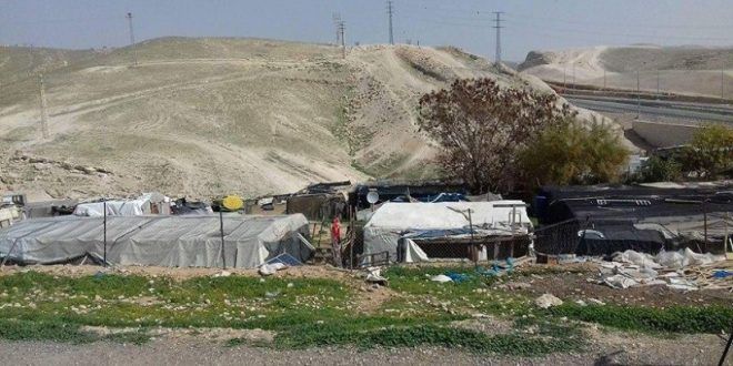 Silence on mass evictions in Khan Al-Ahmar encourages  Judaization of area �C�
