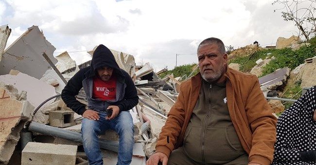 Israeli demolition leaves 10-member Palestinian family homeless