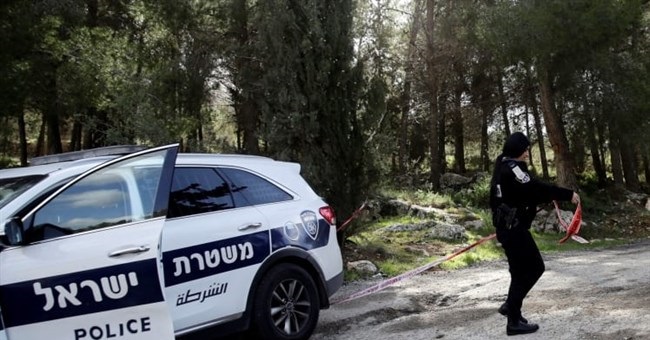 Shin Bet detains Palestinian on suspicion of killing Israeli settler