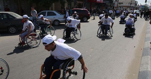 Wheelchair race staged in Gaza in solidarity with sick prisoners