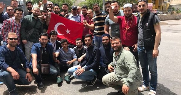 Palestinian and Turkish citizens visit al-Khalil and Ibrahimi Mosque