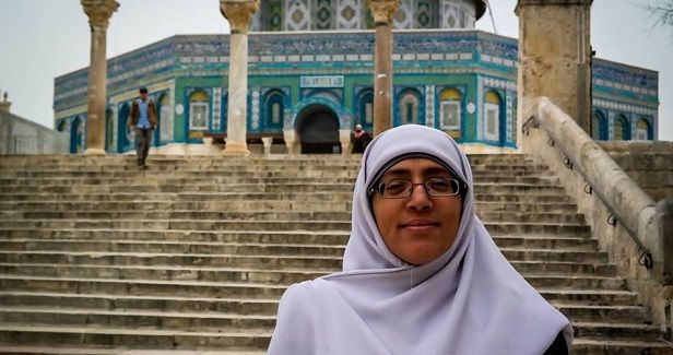 Israeli police banish Khadija Khuwais from Aqsa for six months