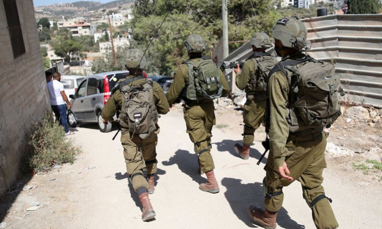 Palestinian citizens injured in IOF raids in al-Khalil