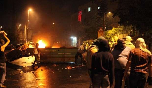 Dozens suffer from tear gas during clashes with IOF