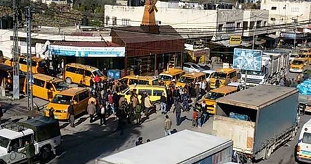 Gaza taxi drivers call for reduction in fuel prices