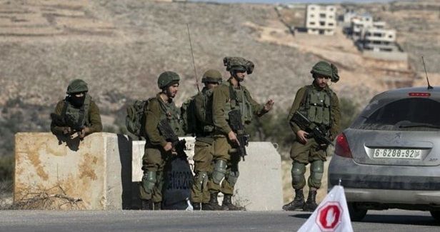 IOF closes entrance to Palestinian town