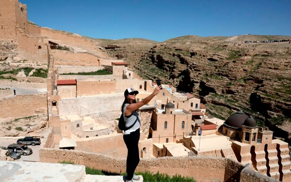 Palestine tourism revenue continues to fall