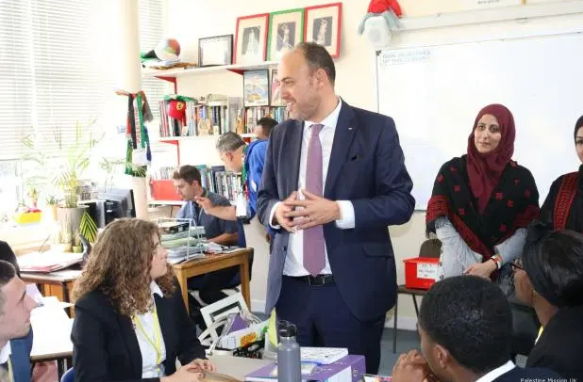 Britain�s delay in recognising the state of Palestine is illegal, says ambassador