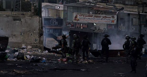 Scores of Palestinians injured in IOF quelling of West Bank marches
