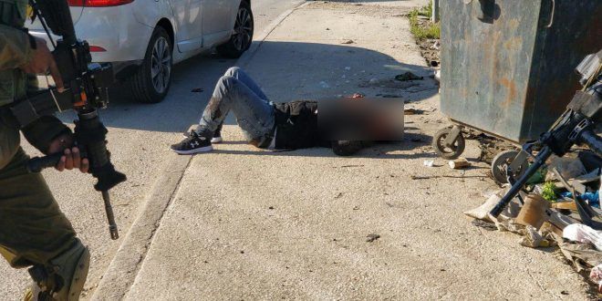 Israeli settler shoots Palestinian man at Huwwara checkpoint