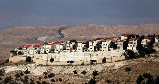Israel plans to build major settlement in east Jerusalem