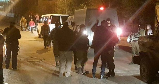 Palestinian kid injured in hit-and-run attack by settler in al-Khalil