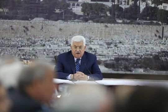 Abbas bans PA officials from visiting Gaza Strip