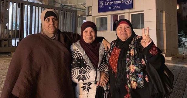 Israeli police banish four Jerusalemite women from Aqsa Mosque