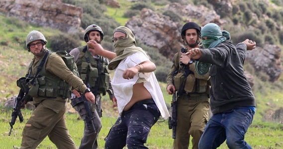 Israeli settlers attack Palestinian citizens south of Nablus