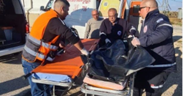 IOF hands over body of slain Palestinian for burial