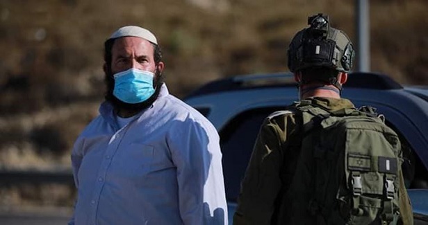 Settlers steal olives, equipment from grove in southern Nablus