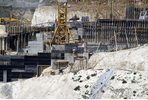 Israeli government gives go ahead for more settlement units