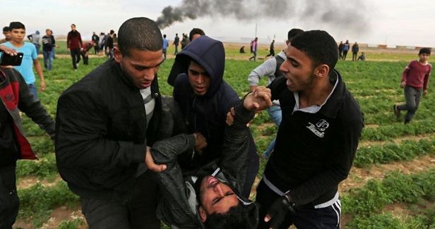 5 Palestinians injured in IOF shooting east of Gaza
