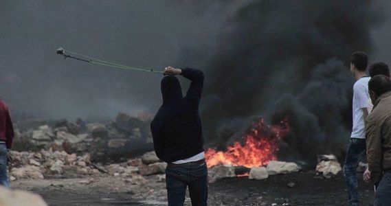 Three minors injured in IOF quelling of Kafr Qaddum march